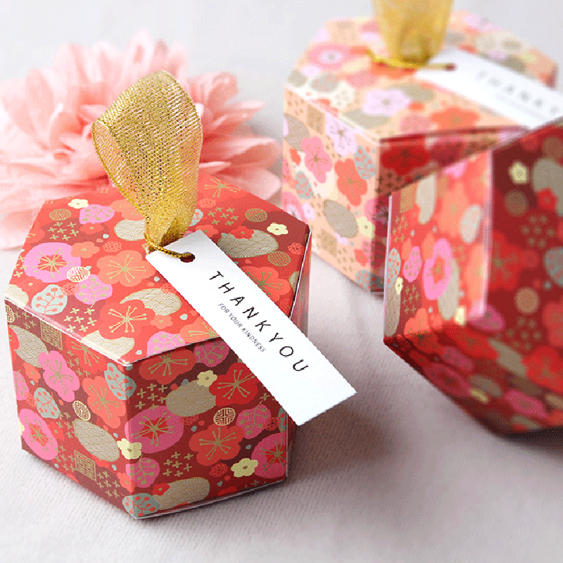 Gift box display Gift box display